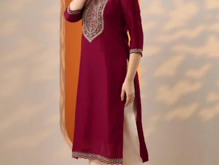 Pink Embroidered Silk Blend Straight Kurta